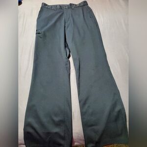 Men's Under Armour, Boot Cut, Black Golf/Casual/Business Pants.